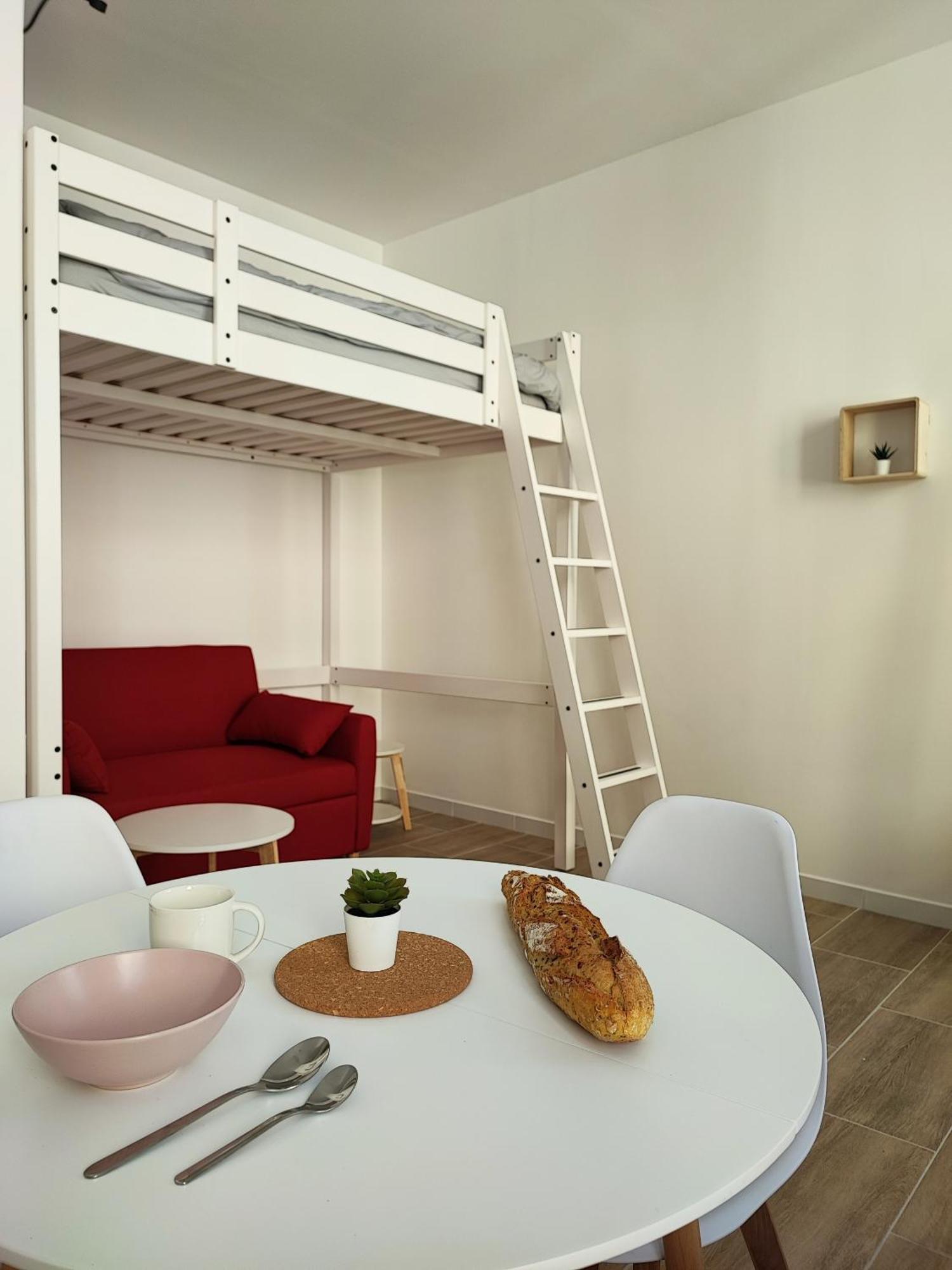 Escale Entre Cite Et Bastide Clim Wifi Smart Tv Apartment Carcassone Exterior photo